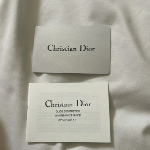 100% Authentic Vintage Christian Dior patent leather shoulder or clutch bag. - Picture 8 of 10